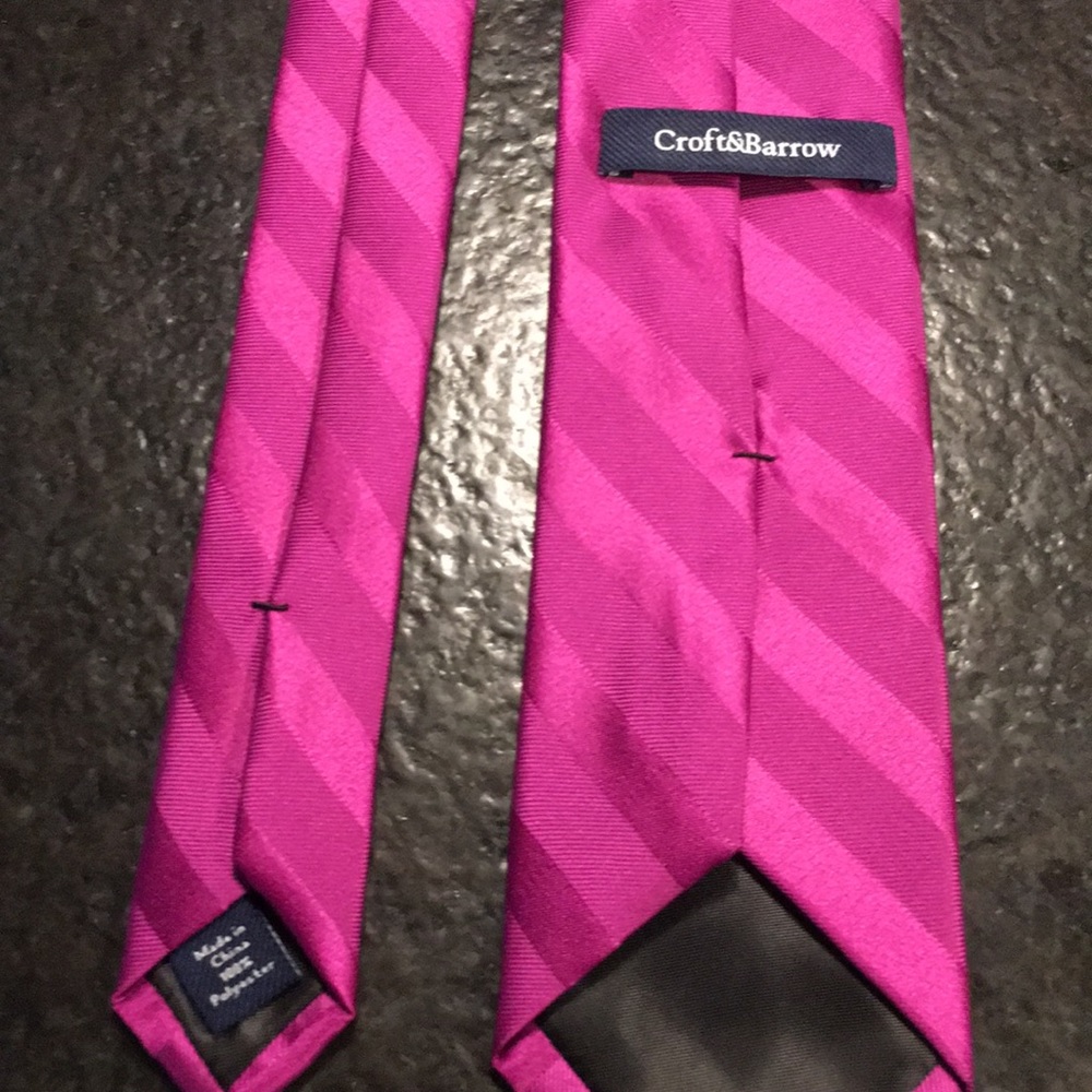 Men’s tie - Picture 2 of 3